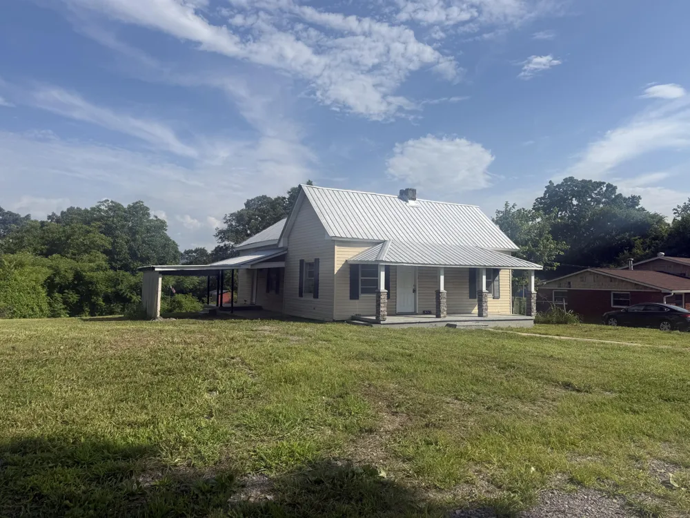 617 Ehrich Avenue Bridgeport, AL 35740