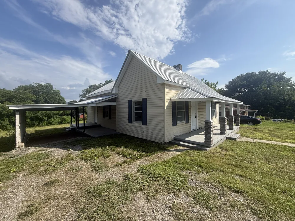 617 Ehrich Avenue Bridgeport, AL 35740