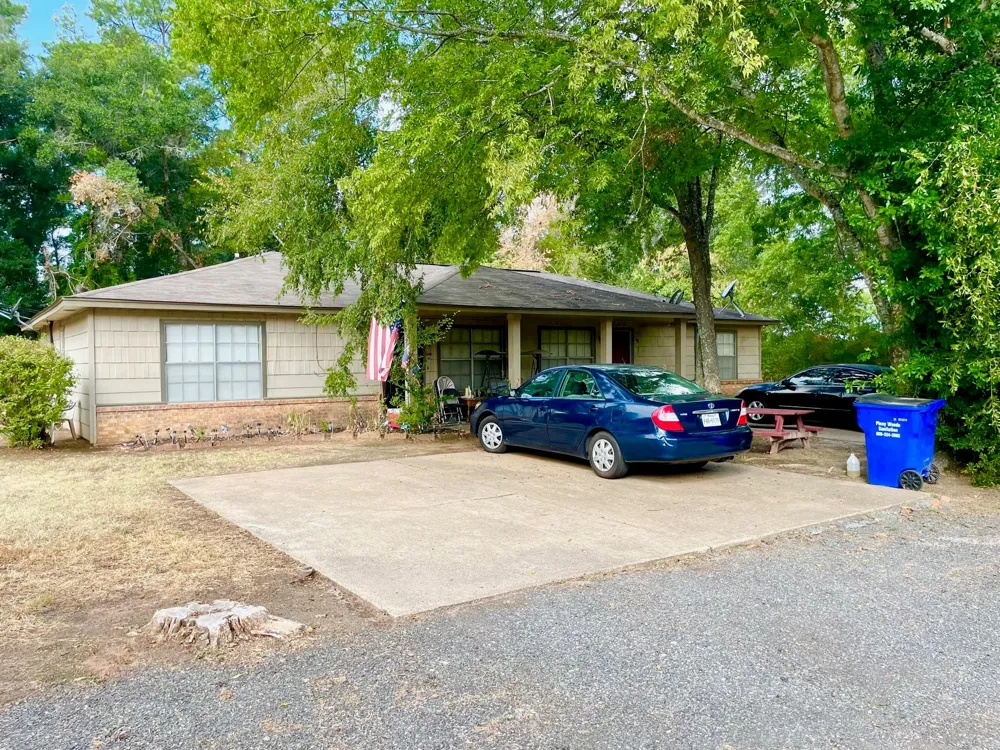2301 6th / Green Meadows Street Crockett, TX 75835