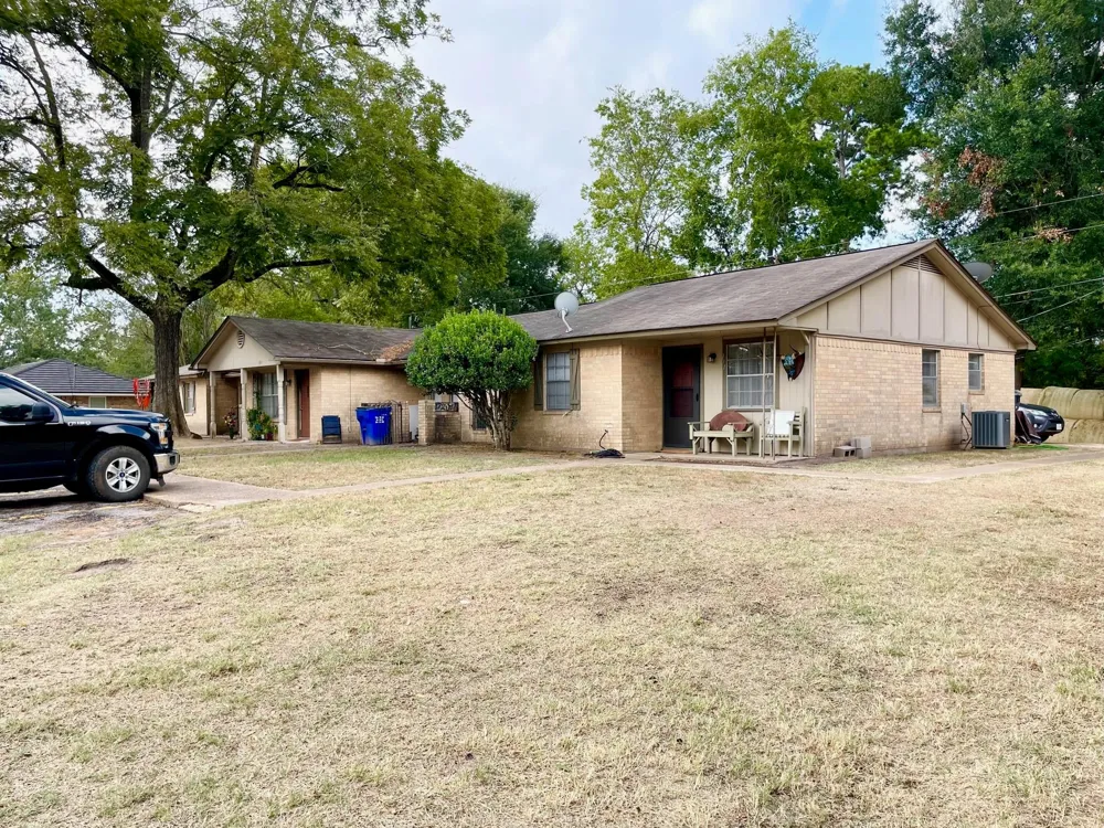 2301 6th / Green Meadows Street Crockett, TX 75835
