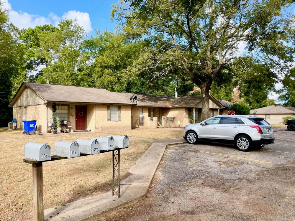 2301 6th / Green Meadows Street Crockett, TX 75835