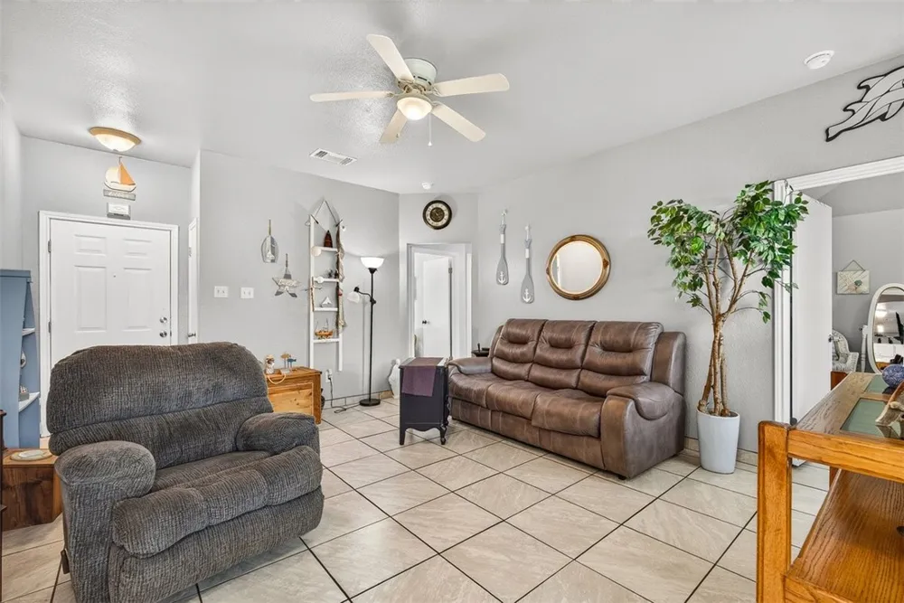 2573 Alana Lane Ingleside, TX 78362