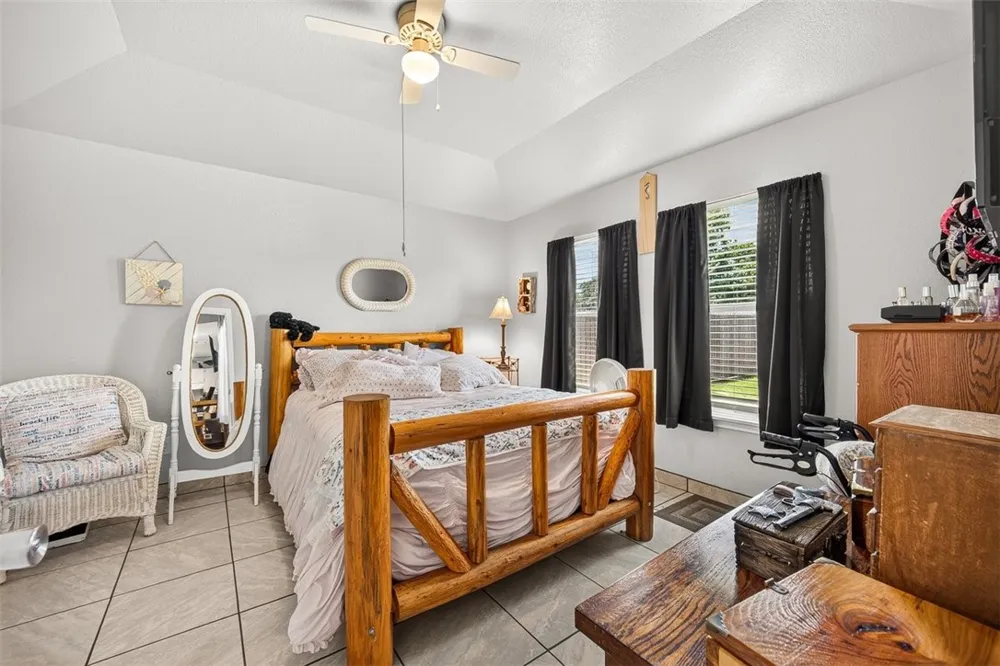 2573 Alana Lane Ingleside, TX 78362