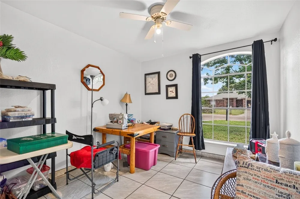2573 Alana Lane Ingleside, TX 78362