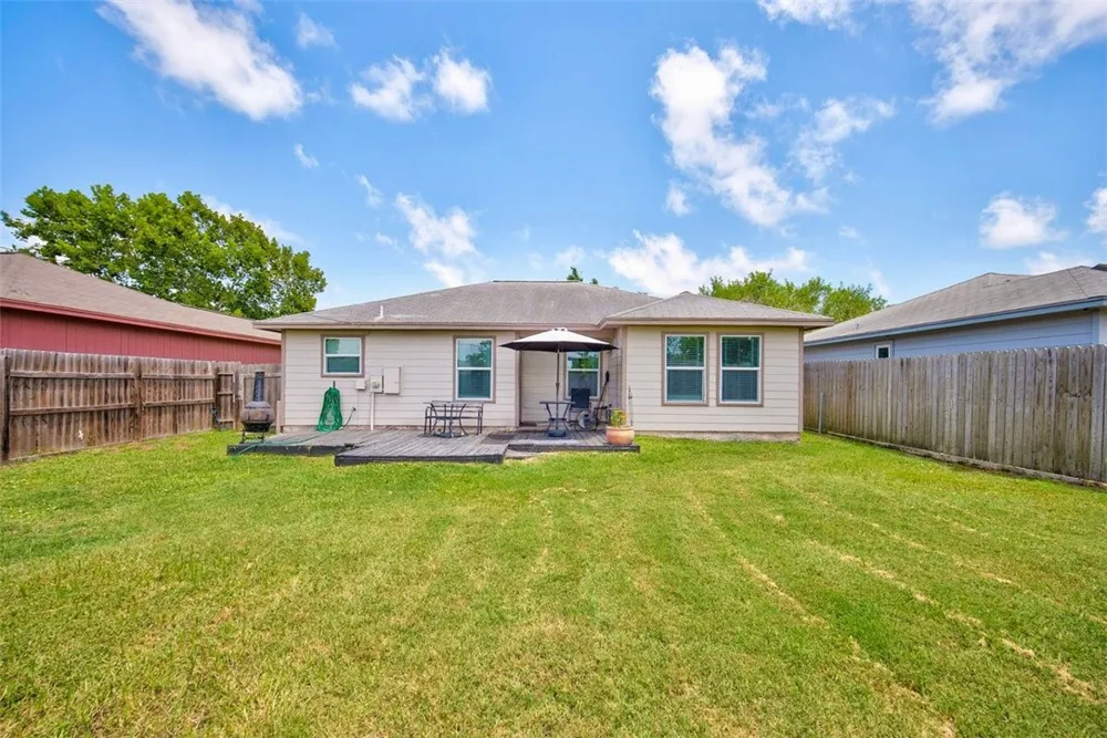 2573 Alana Lane Ingleside, TX 78362