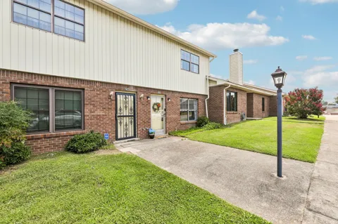 254 Mayflower Ln