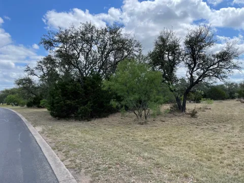 302 Vista View Trail