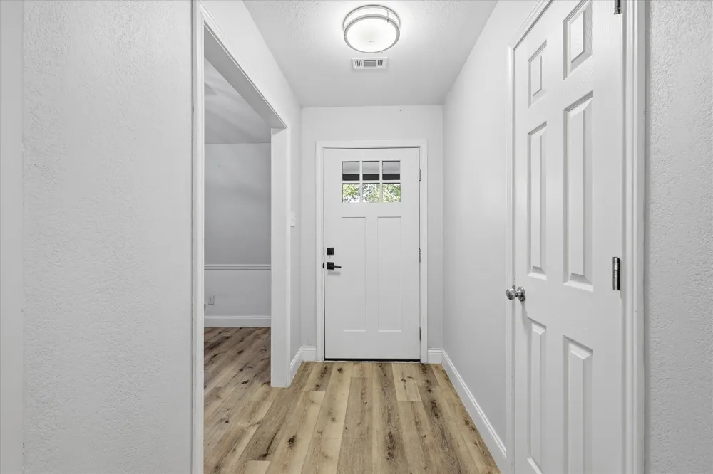 205 FOREST LANE Double Oak, TX 75077