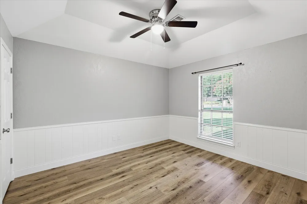 205 FOREST LANE Double Oak, TX 75077