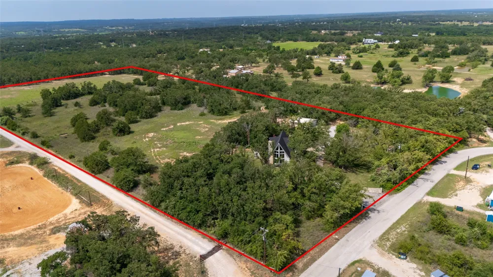 1704 County Road 3555 Paradise, TX 76073