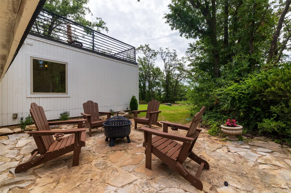 1704 County Road 3555 Paradise, TX 76073