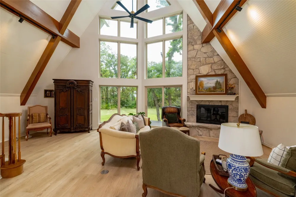 1704 County Road 3555 Paradise, TX 76073