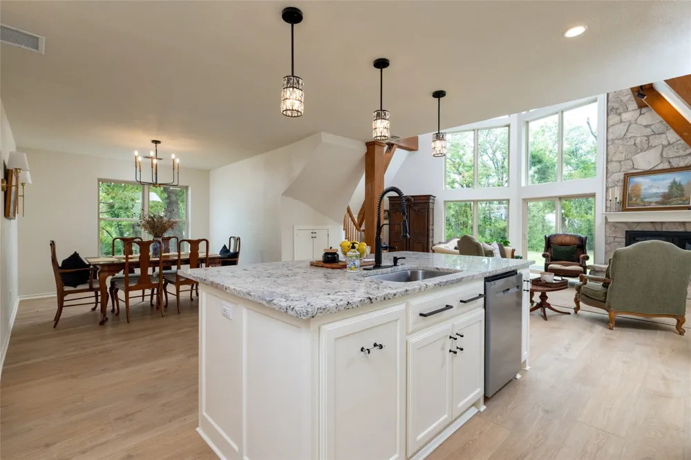 1704 County Road 3555 Paradise, TX 76073