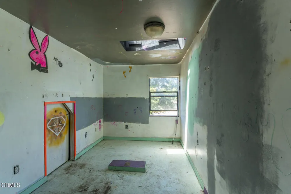 31581 Highway 20 Fort Bragg, CA 95437