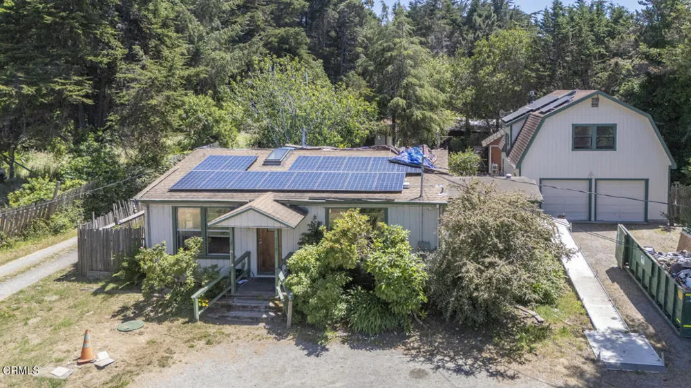 31581 Highway 20 Fort Bragg, CA 95437