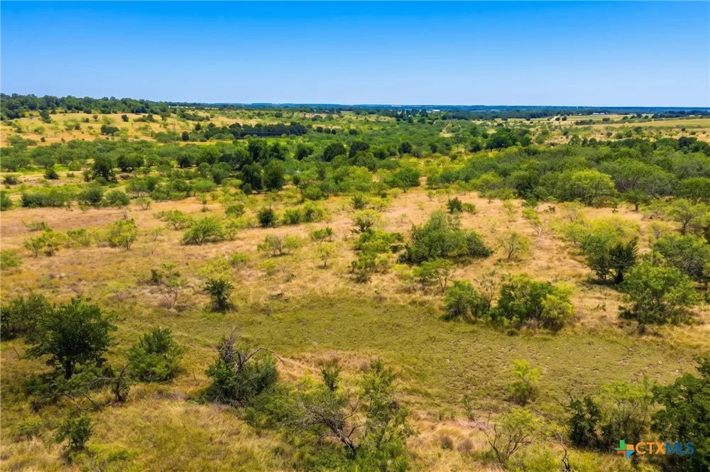 1854 County Road 104 Buckholts, TX 76518