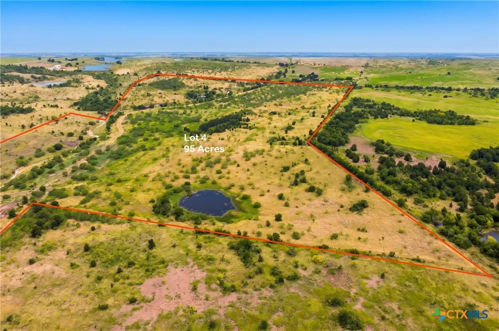 1854 County Road 104 Buckholts, TX 76518