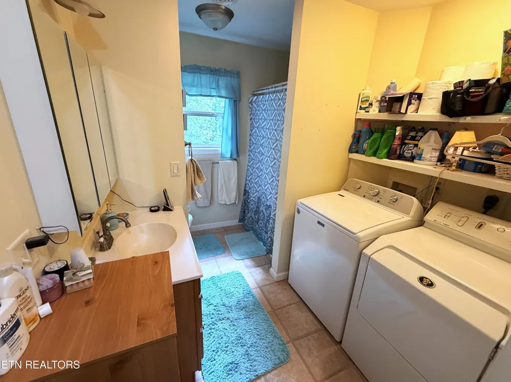 199 Pear Tree Way Del Rio, TN 37727