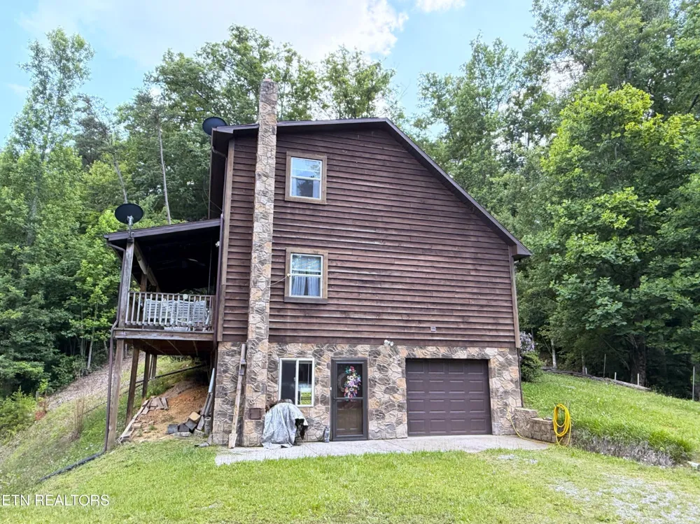 199 Pear Tree Way Del Rio, TN 37727
