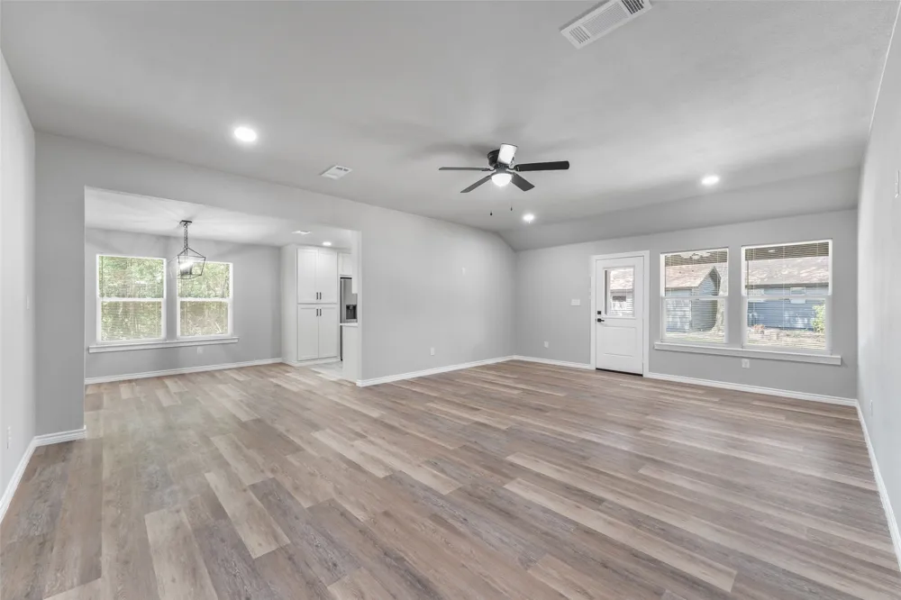 134 Sierra Madre Street Payne Springs, TX 75156