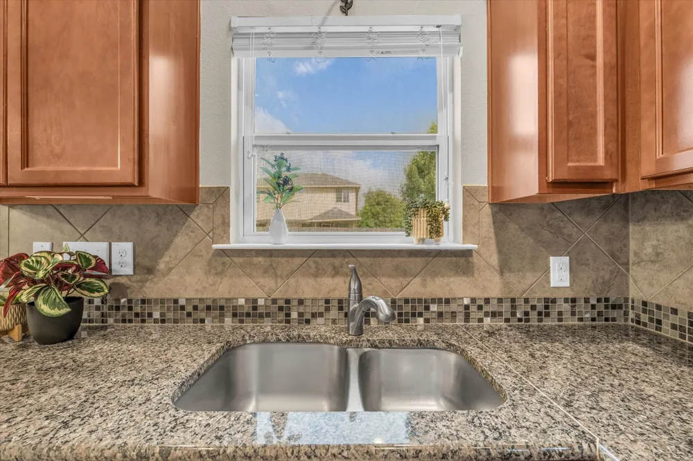 6505 Burling Street Waco, TX 76712