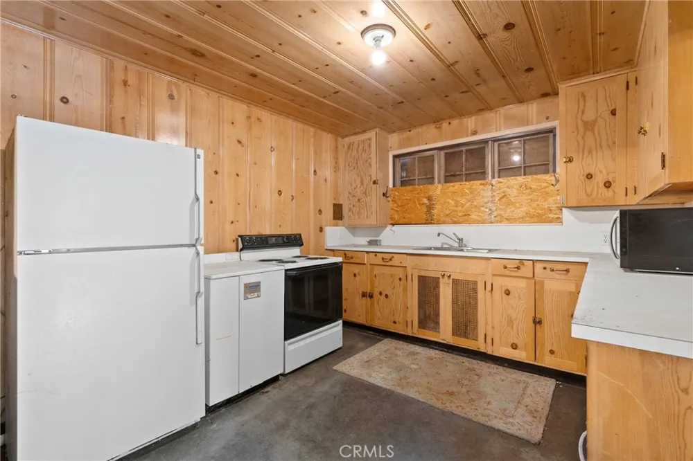 27772 Parker Rd Castaic, CA 91384