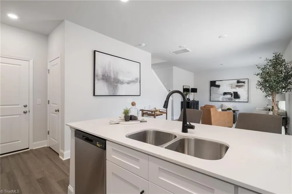1262 Solomon Drive #Dogwood Kernersville, NC 27284