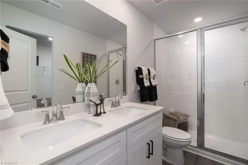 1262 Solomon Drive #Dogwood Kernersville, NC 27284