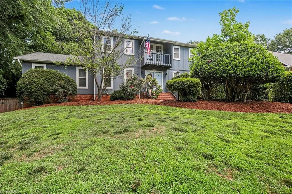 8805 Willowmede Drive Lewisville, NC 27023