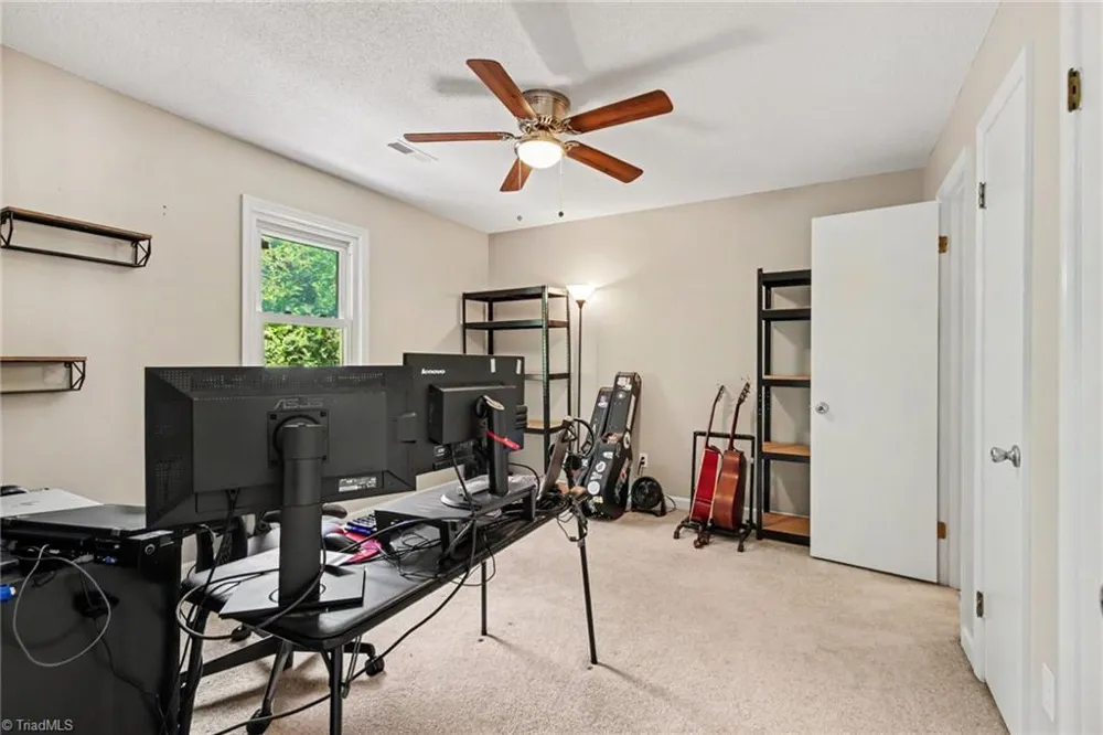 8805 Willowmede Drive Lewisville, NC 27023