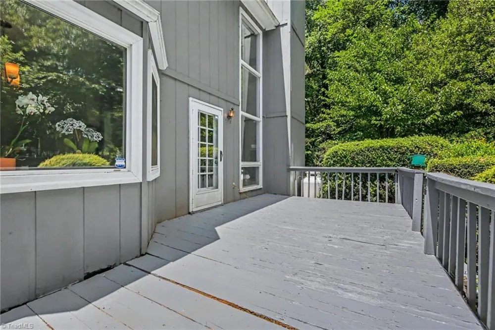 8805 Willowmede Drive Lewisville, NC 27023