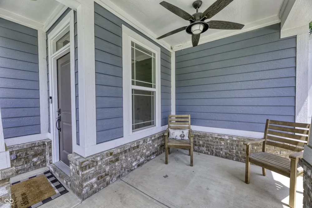 105 Thomas Point Drive Fortville, IN 46040
