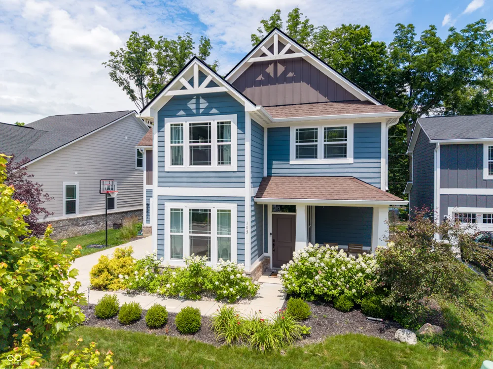 105 Thomas Point Drive Fortville, IN 46040