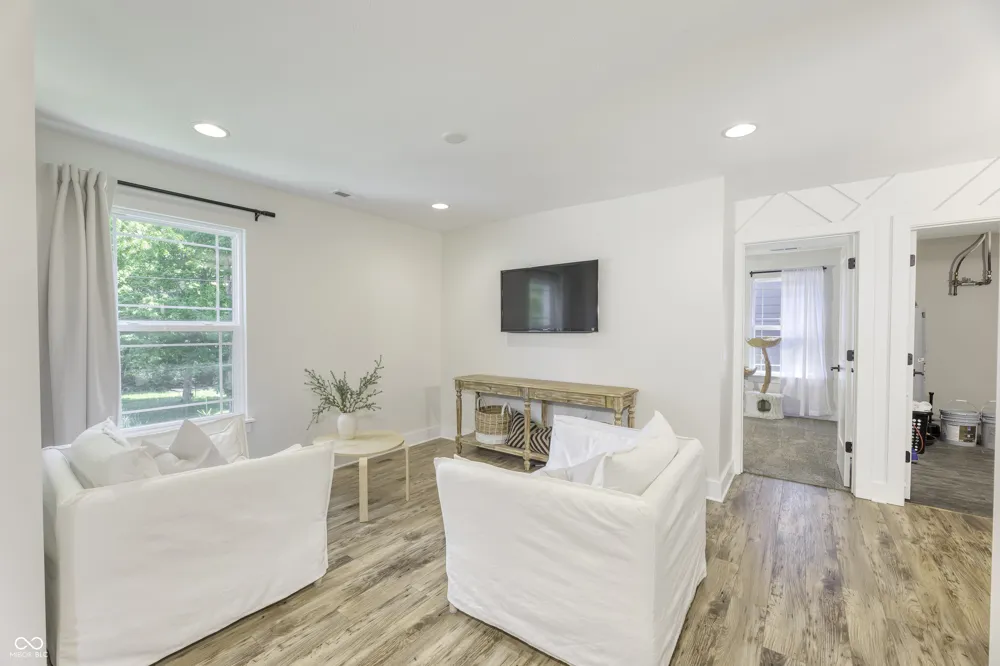 105 Thomas Point Drive Fortville, IN 46040