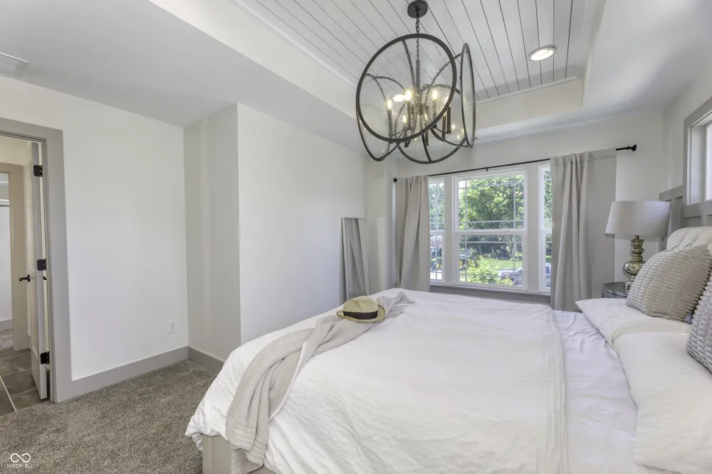 105 Thomas Point Drive Fortville, IN 46040