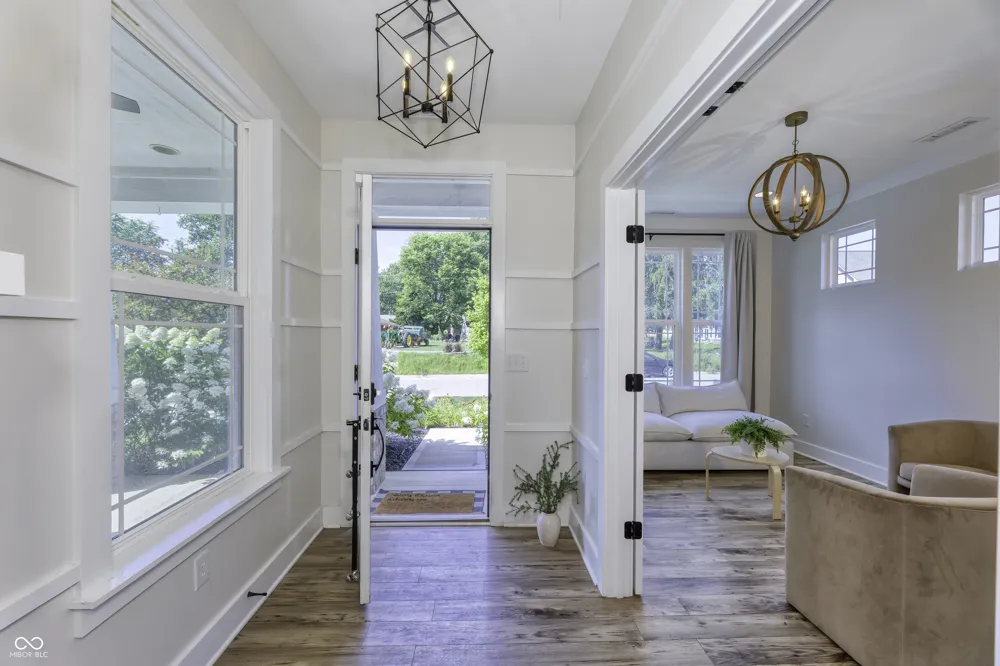 105 Thomas Point Drive Fortville, IN 46040