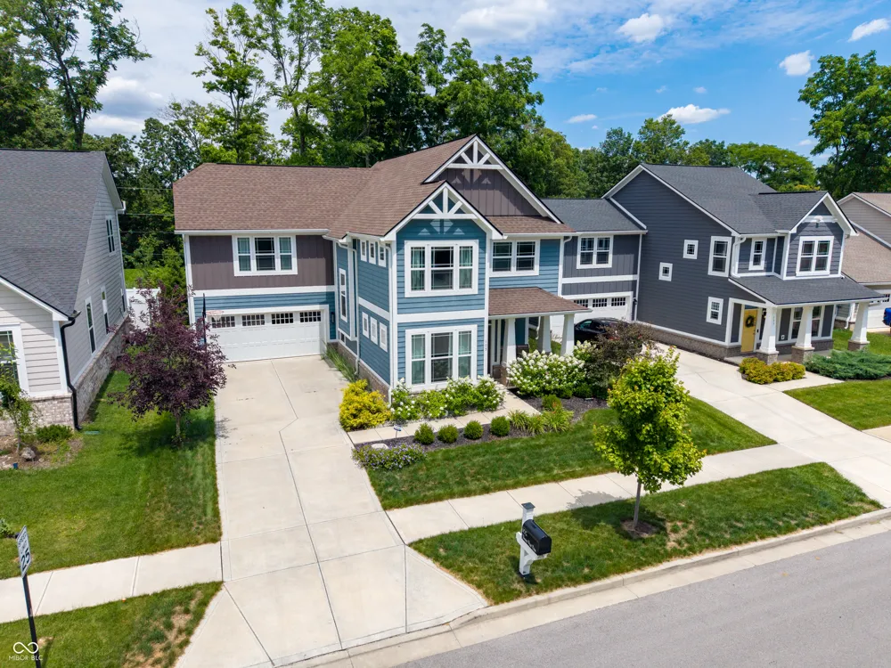 105 Thomas Point Drive Fortville, IN 46040