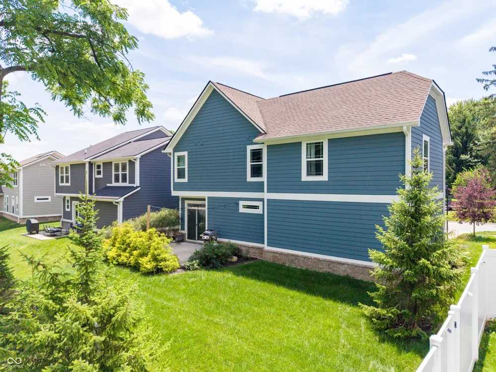 105 Thomas Point Drive Fortville, IN 46040
