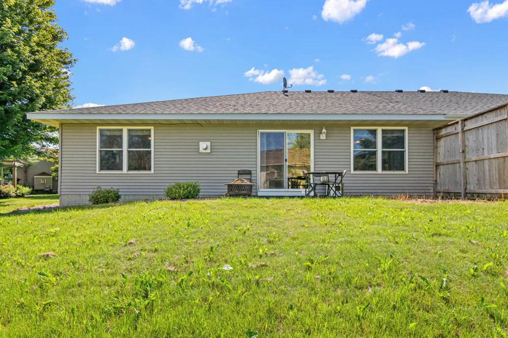 937 Anika Court Ellsworth, WI 54011