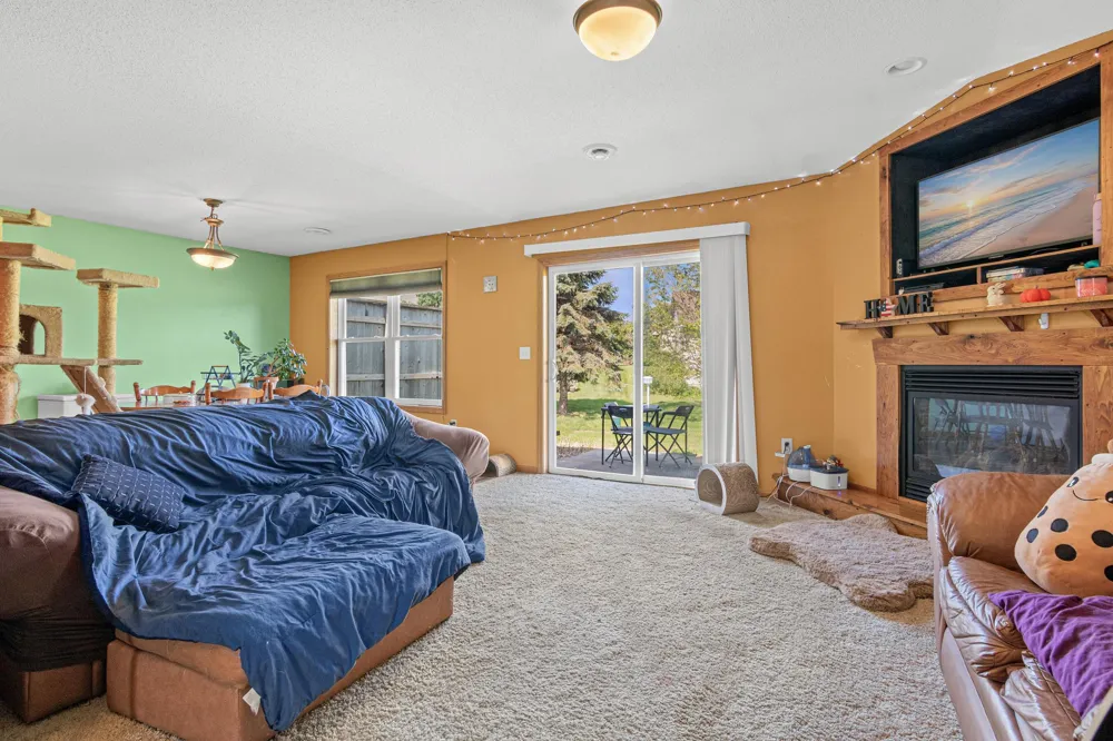 937 Anika Court Ellsworth, WI 54011