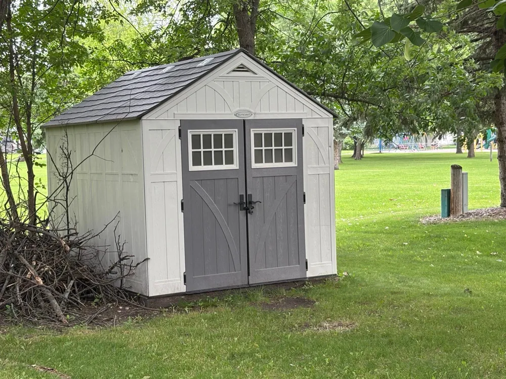 817 Alice Drive Thief River Falls, MN 56701