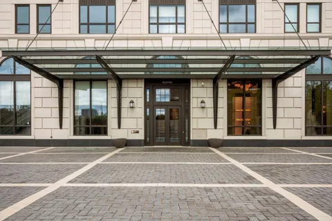 1111 W River Parkway #18D