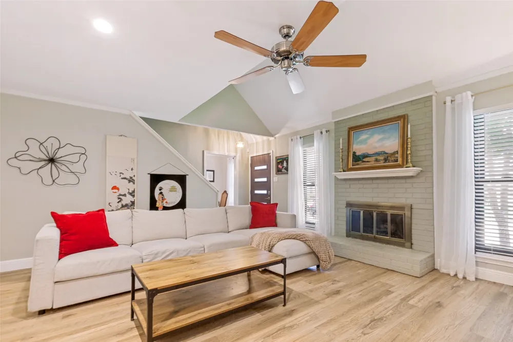 2540 Sunscape Lane Dallas, TX 75287