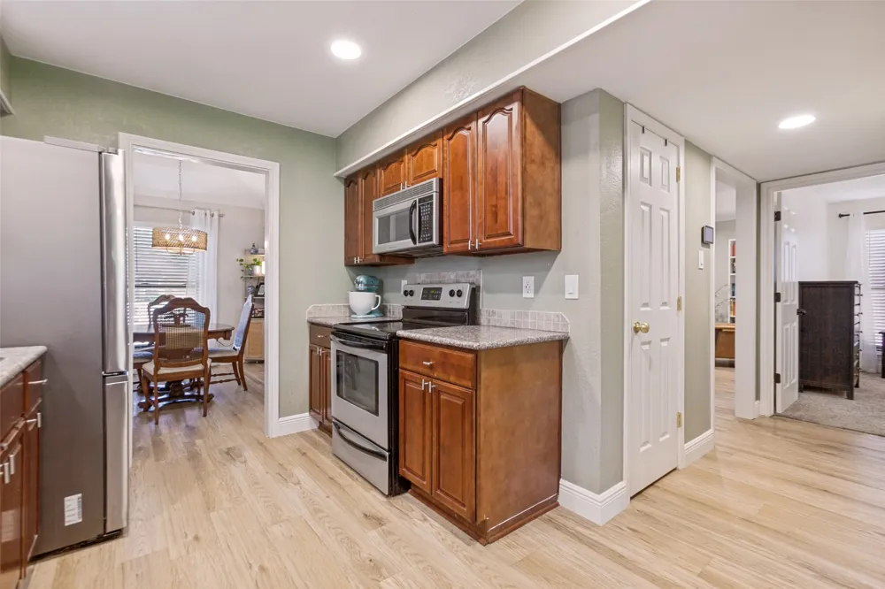 2540 Sunscape Lane Dallas, TX 75287