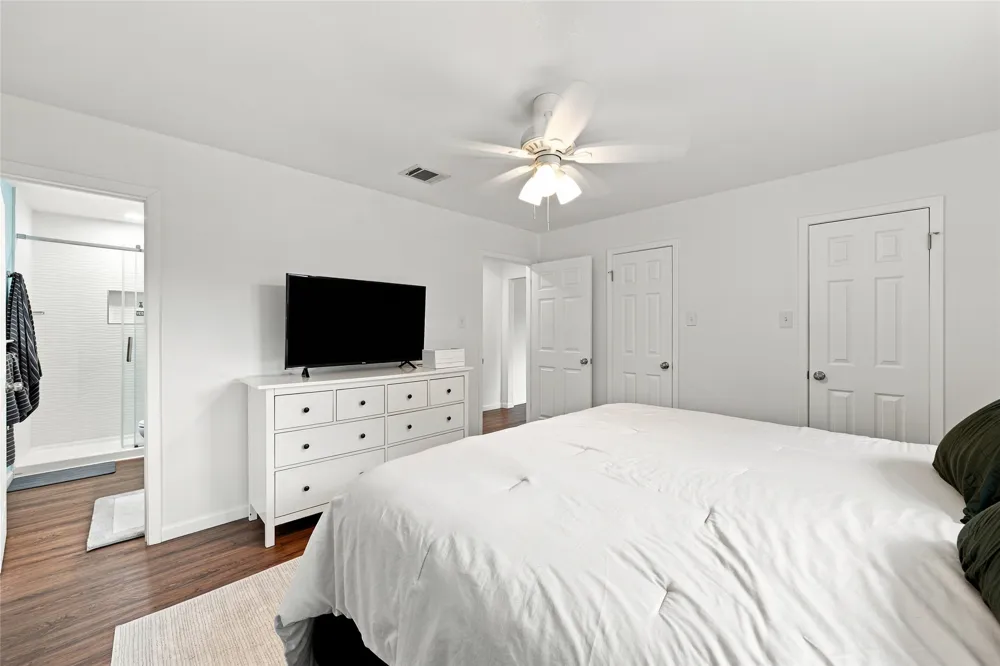 308 Oakwood Lane Hewitt, TX 76643