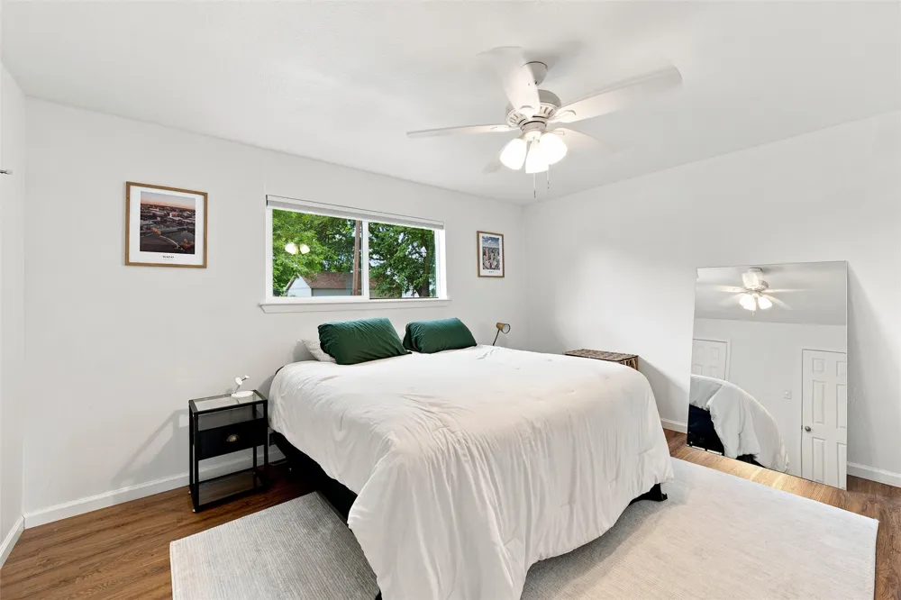308 Oakwood Lane Hewitt, TX 76643