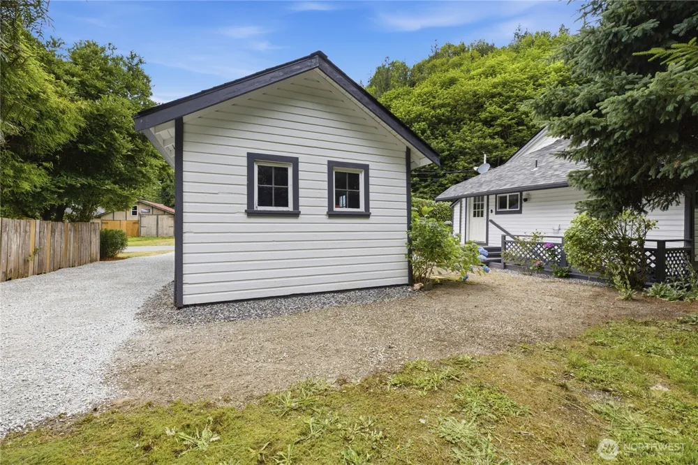 45940 Albert Street Concrete, WA 98237