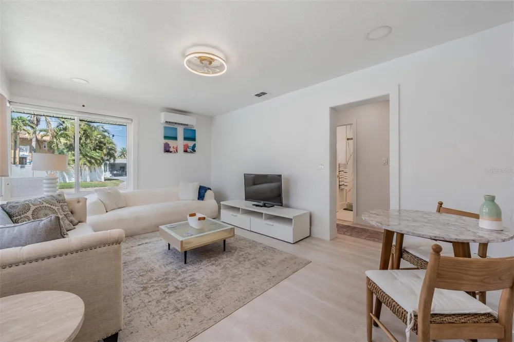 14060 MIRAMAR AVENUE St Petersburg, FL 33708