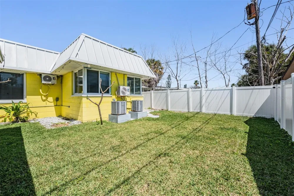 14060 MIRAMAR AVENUE St Petersburg, FL 33708