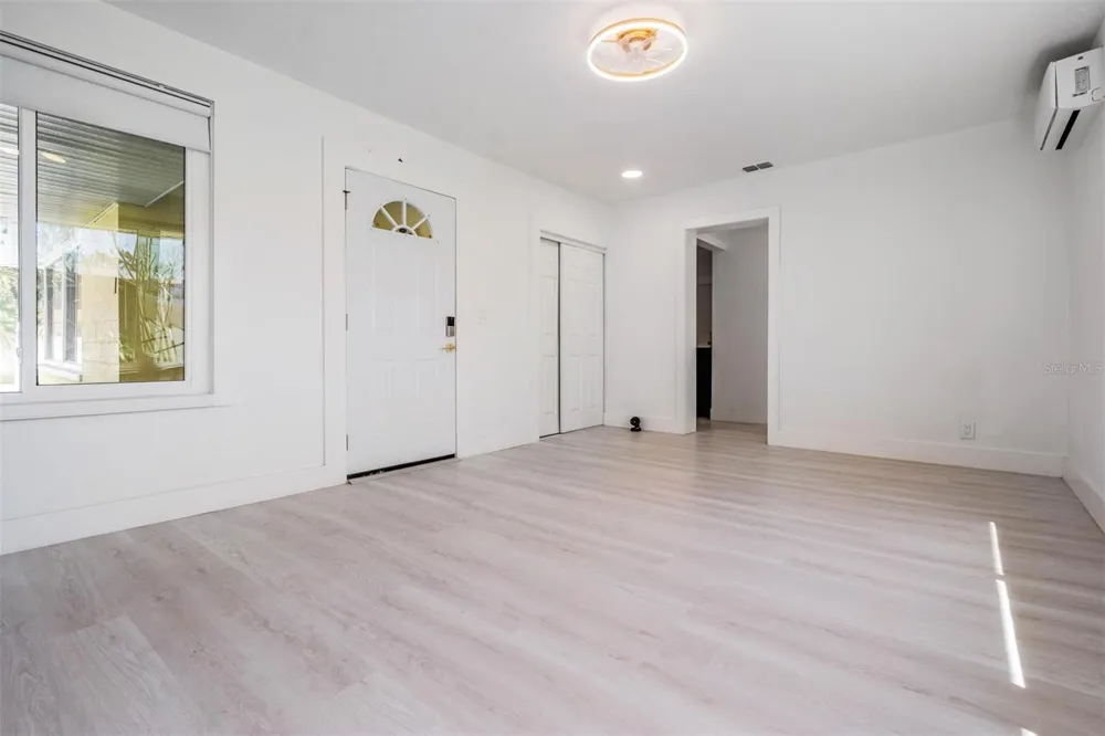 14060 MIRAMAR AVENUE St Petersburg, FL 33708